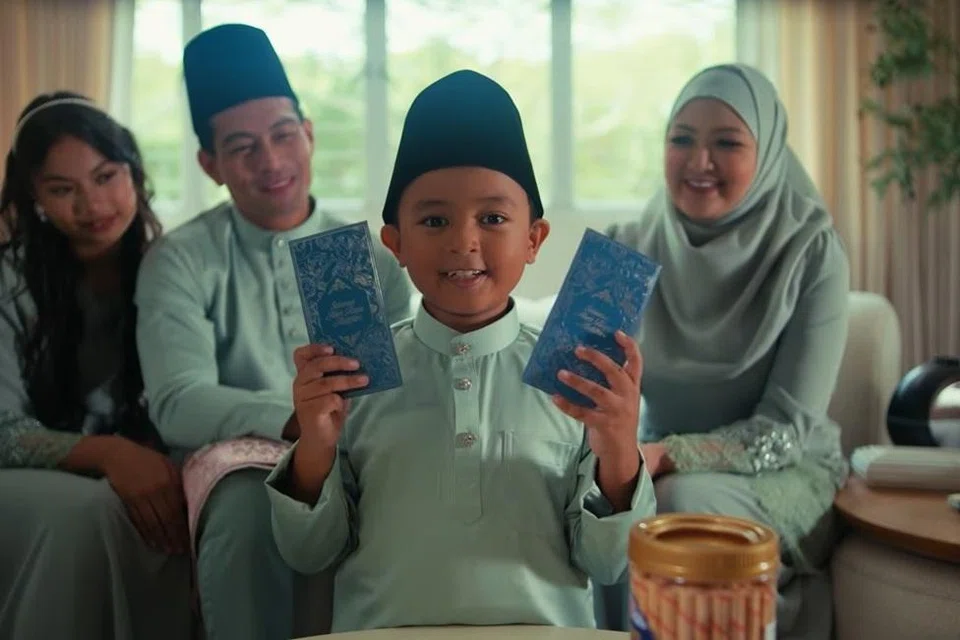video raya, Yayasan MENDAKI, Remy Saves Raya, Video Raya 2026, Iklan Raya Mendaki, Keyakinan Diri, Hubungan Kekeluargaan, Program Pencapaian Mendaki (MAP), facebook, youtube