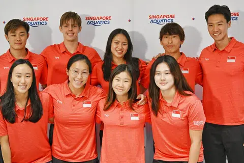 Singapura akan menghantar 71 atlet dalam sukan akuatik untuk Sukan SEA di Thailand pada Disember 2025. Antaranya adalah (barisan belakang, dari kiri) Teong Tzen Wei; Artyom Lukasevits; Kate Ona; Max Lee, Chou Hsiang-Ken; (barisan depan,dari kiri) Yvette Chong Ann;  Debbie Soh Li Fei; Ainslee Kwang Jia Ern dan Ranice Yap Jingxuan.
