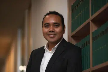 politik, S’pura, Zhulkarnain, Menteri Negara pada 1 Jan