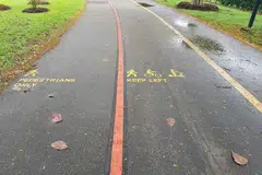 Tanda-tanda laluan disemak yang memisahkan beberapa bahagian Rangkaian Penghubung Taman (PCN) kepada laluan pejalan kaki sahaja dan laluan berkongsi, akan dilancarkan di lebih banyak penghubung taman.