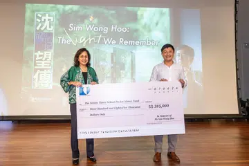 Creative Technology, Editor Bersekutu, The Straits Times