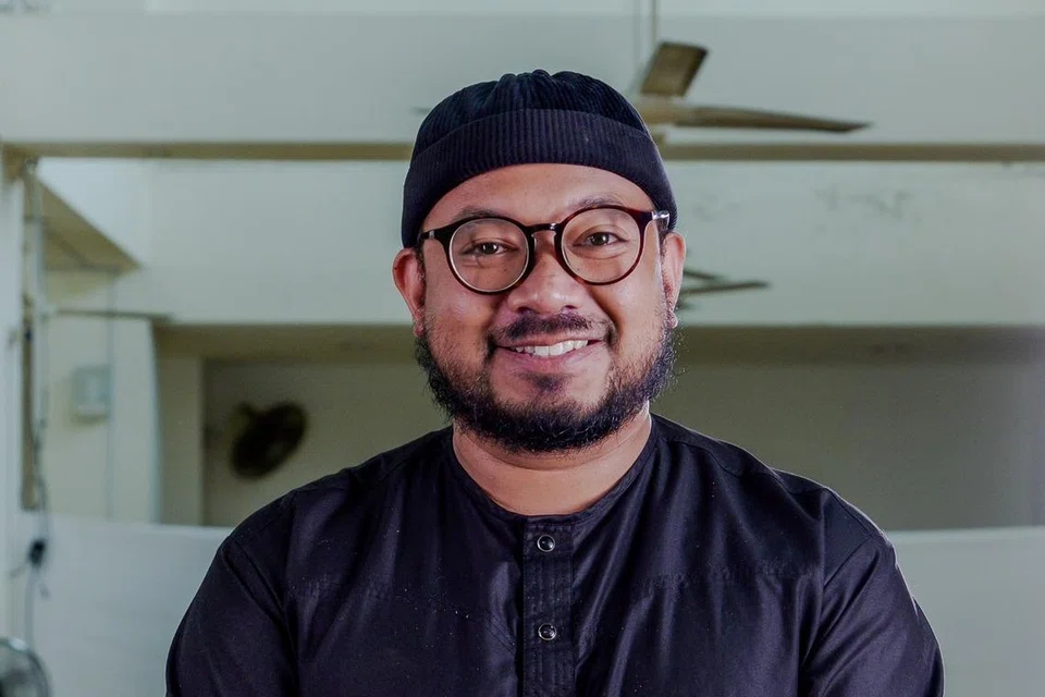 Eksekutif Kanan, Media dan Acara di Masjid Alkaff Kampung Melayu, Encik Mahy Umar, berkata daya usaha video ‘wayfinding’ (petunjuk arah) menonjolkan usaha masjid dalam memastikan aliran pergerakan jemaah lebih teratur semasa Projek Peningkatan Masjid (MUP) berlangsung. 