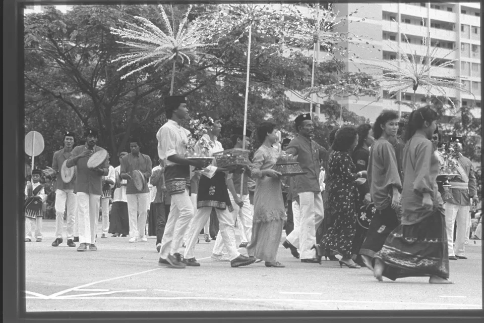 Menghadiri acara perkahwinan dahulu kala