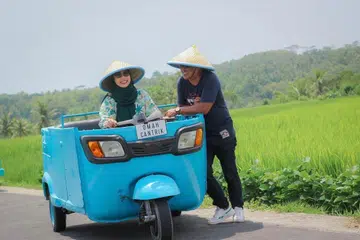 Cik Alisa Abu Bakar, rafaat hamzah