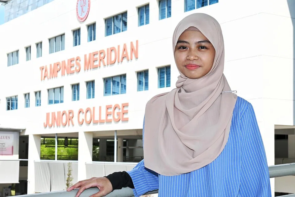 Pelajar Program Pilihan Bahasa Melayu (MLEP) di Maktab Rendah Tampines Meridian, Aufa Basirah Hanapi, menganggap setiap bidang yang diceburi merupakan peluang untuk beliau memperbaiki diri sendiri.