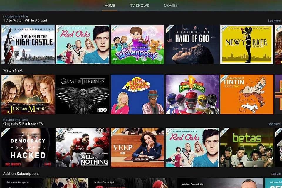 BERANEKA FILEM: Skrin ini memaparkan video segera Amazon yang menumpukan kepada filem Amerika dan rancangan televisyen Amazon seperti Golden Globe, Mozart In The Jungle, The Man In The High Castle dan Bosch. - Foto AMAZON INSTANT VIDEO