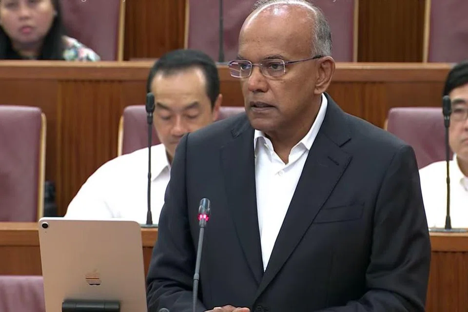 Menurut Menteri Ehwal Dalam Negeri merangkap Undang-Undang, Encik K. Shanmugam, juga berkata anggapan dalam akta itu menangani cabaran praktikal dalam membuktikan fakta yang hanya diketahui tertuduh, atau apabila tidak praktikal bagi pihak pendakwa mendapatkan bukti langsung. 