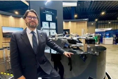 pesawat (eVTOL), Vertical Aerospace, perubatan kecemasan, geran