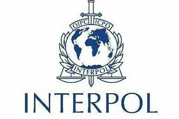KES KEMALANGAN MAUT: Laman web Interpol mengatakan, Notis Merah adalah "permintaan kepada penegak undang-undang di seluruh dunia untuk mencari dan menangkap orang dikehendaki itu sementara menunggu proses ekstradisi, penyerahan, atau tindakan undang-undang yang serupa".