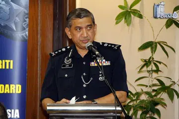 TEGAS BERTINDAK: Pengarah Jabatan Integriti dan Pematuhan Standard Ibu Pejabat Polis Diraja Malaysia Bukit Aman, Datuk Seri Azri Ahmad. 