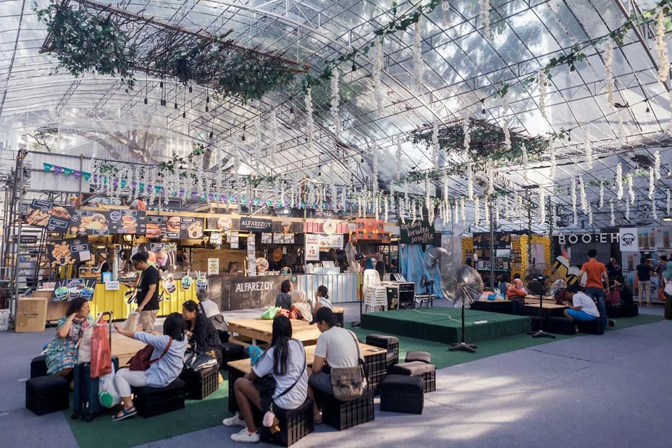 LEBIH SELESA: Ruang legar bagi tempat makan juga lebih besar dan santai untuk menghidupkan suasana kampung di mana tradisi makan bersama keluarga semasa waktu berbuka dapat diwujudkan. - Foto BH oleh IQBAL FAIZAL