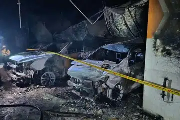 Warga S’pura sesak nafas, 10 kenderaan terbakar,  JB City Square