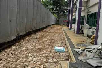 Kerja pembangunan masih rancak dijalankan di kawasan Madrasah Wak Tanjong Al-Islamiah. Sokongan berterusan diperlukan daripada orang ramai di sini. 