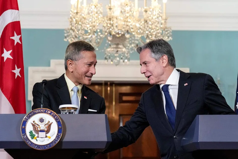 PERTEMUAN: Dr Vivian Balakrishnan (kiri) dan Encik Antony Blinken mengadakan sidang media bersama di Jabatan Negara Amerika Syarikat.