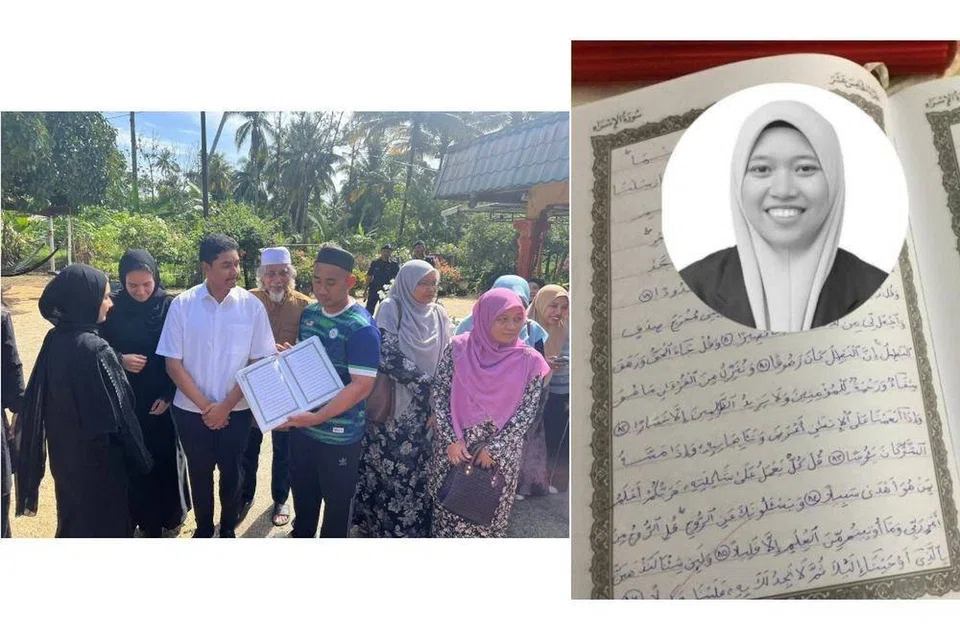 Yang di-Pertuan Muda Terengganu, Tengku Muhammad Ismail Sultan Mizan Zainal Abidin (tiga dari kiri) berkenan mencemar duli melawat keluarga Allahyarhamha Nurly Shahirah Azman (foto yang dilampirkan), antara yang terkorban dalam nahas tragis melibatkan pelajar UPSI.