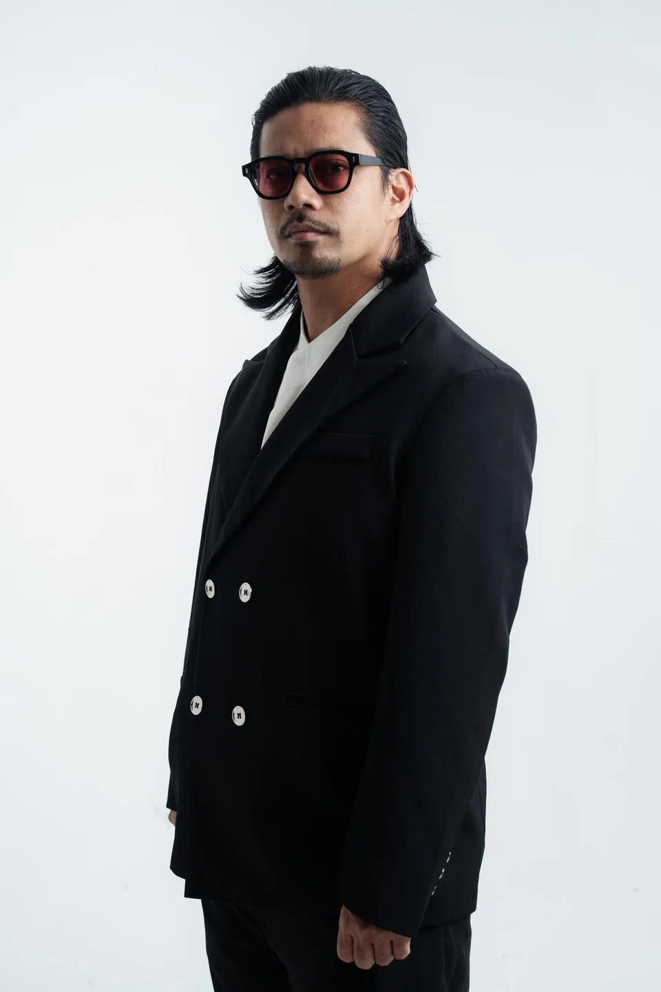 Vokalis kumpulan Hujan, Noh Salleh, yang terkenal dengan lagu, ‘Bila Aku Sudah Tiada’ dan ‘Pagi Yang Gelap’, akan memeriahkan acara Pesta Raya 2025 pada 2 Mei di Studio Annexe, Esplanade.