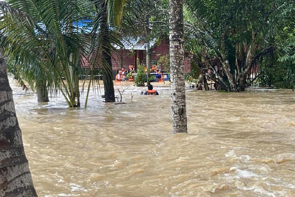 Antara kawasan yang dilanda banjir di Pahang.