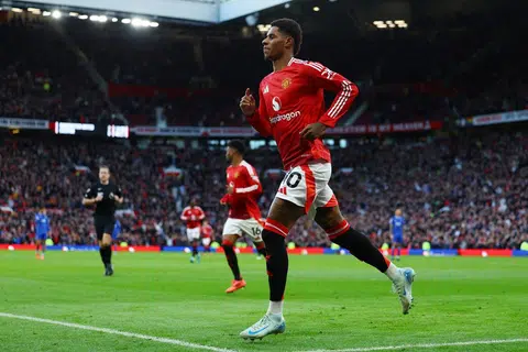 Marcus Rashford, pemain penyerang Manchester United sejak beliau kecil lagi akhirnya menyertai Aston Villa secara pinjaman selepas tidak beraksi bersama Manchester United, sejak Disember 2024.