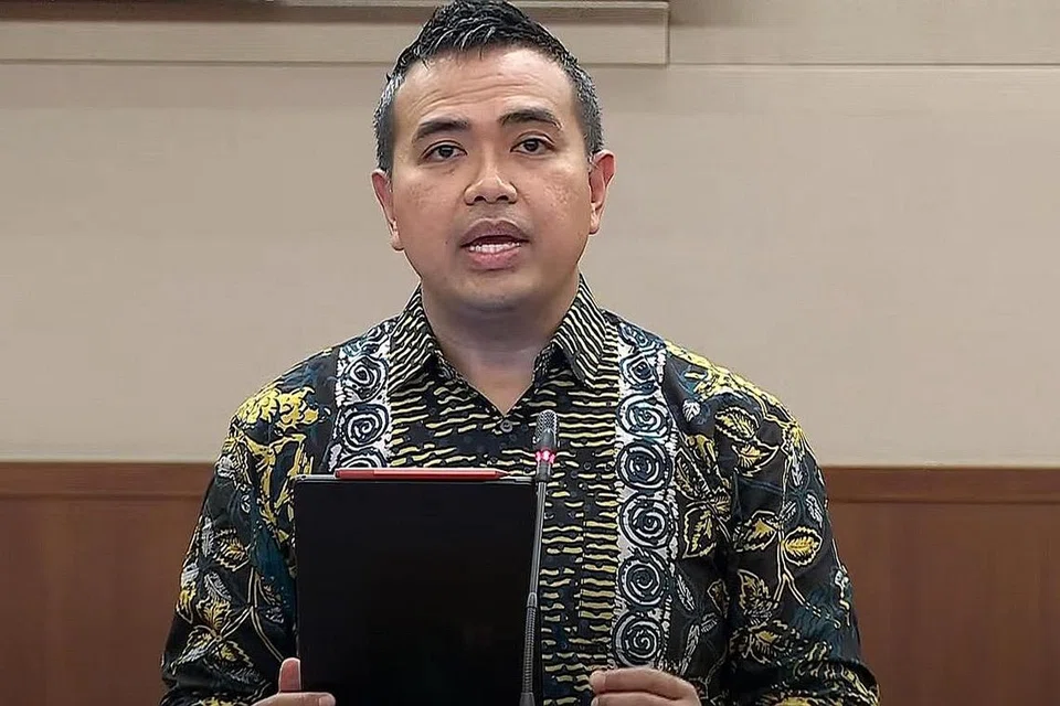 "Masyarakat Melayu/Islam juga mempamerkan sifat terpuji semasa krisis Covid-19. Ramai bekerjasama dengan pelbagai pihak untuk membantu golongan memerlukan, Misalnya, inisiatif SGBukaPuasa mengagih lebih 300,000 makanan kepada penduduk memerlukan sepanjang Ramadan." - Encik Sharael Taha (GRC Pasir Ris-Punggol).