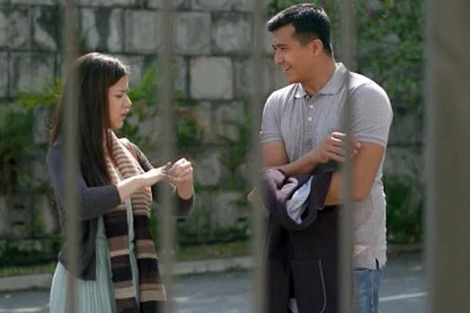 DIPUJI: Filem 'Suamiku Encik Perfect 10' lakonan Lisa Surihani dan Aaron Aziz mendapat pujian penonton. - Foto BHARIAN.COM.MY