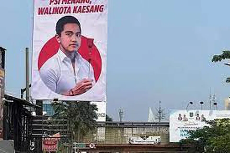IKUT JEJAK BAPA: Encik Kaesang Pangarep, anak Presiden Indonesia, Encik Jokowi, menyertai Parti Solidariti Indonesia (PSI) dan selang dua hari kemudian dilantik pula sebagai pengerusinya.
