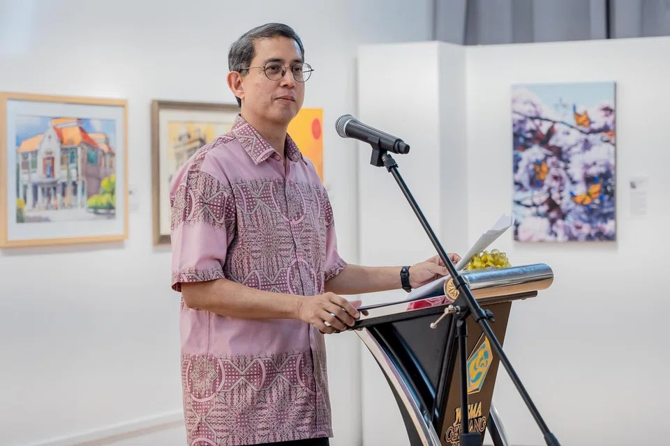 PELANCARAN PAMERAN: Menteri Negara (Ehwal Dalam Negeri merangkap Pembangunan Negara), Profesor Madya Dr Muhammad Faishal Ibrahim berkata dunia pasca pandemik telah menyaksikan kemajuan besar dalam teknologi komunikasi dan kebangkitan kecerdasan buatan (AI).