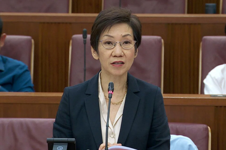 BERI JAMINAN: Menteri Kemampanan dan Sekitaran, Cik Grace Fu, mengetuai delegasi Singapura yang menghadiri mesyuarat Kunjungan Tahunan Brunei-Singapura (BSAEV) ke-16 pada Selasa untuk mengulangi komitmen Singapura bagi memupuk kemajuan berterusan dan memperdalam kerjasama dalam perlindungan alam sekitar dan menangani perubahan iklim bersama Brunei.