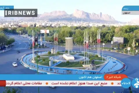 Laporan Penyiaran Republik Islam Iran (IRIB) menunjukkan apa yang dikatakan adalah gambar bandar Isfahan pada awal 19 April berikutan laporan letupan yang kedengaran dalam wilayah di tengah Iran itu.