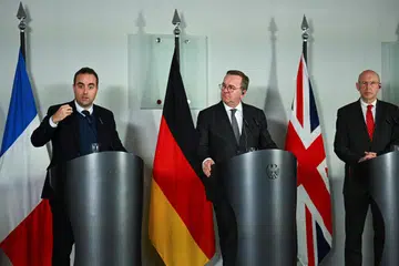 (Dari kiri) Menteri Pertahanan Jerman, Encik Boris Pistorius; Menteri Pertahanan Perancis, Encik Sebastien Lecornu; dan Setiausaha Pertahanan Britain, Encik John Healey, menghadiri sidang akhbar  bersama di Kementerian Pertahanan Berlin, Jerman, pada 25 November 2024.
