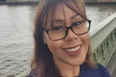 Cik Nuraisha Nasir percaya kepada penjagaan kulit dan sentiasa ingin tahu tentang cara menjaga dan menguatkan lapisan kulit wajah supaya lebih sihat.