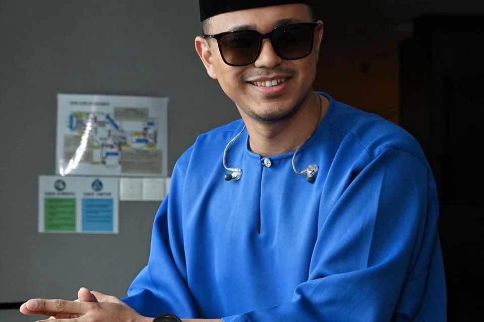 Haziq Rosebi kagum dengan semangat warga Singapura daripada pelbagai peringkat usia dalam menghayati keindahan lagu irama tradisional Melayu seperti yang disampaikan dalam lagu, ‘Lemak Manis’.