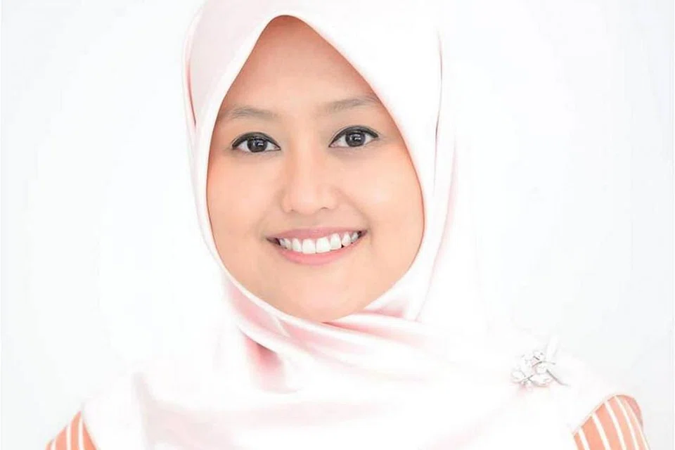 Cik Rahayu Mahzam (GRC Jurong).