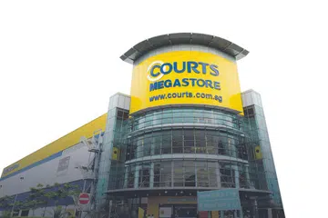 JADI TUMPUAN: Jika pembelian selesai, Nojima merancang menyemak operasi dan strategi Courts agar kedua syarikat mencapai kesinambungan, skala ekonomi, penjimatan kos dan potensi untuk tumbuh. - Foto fail