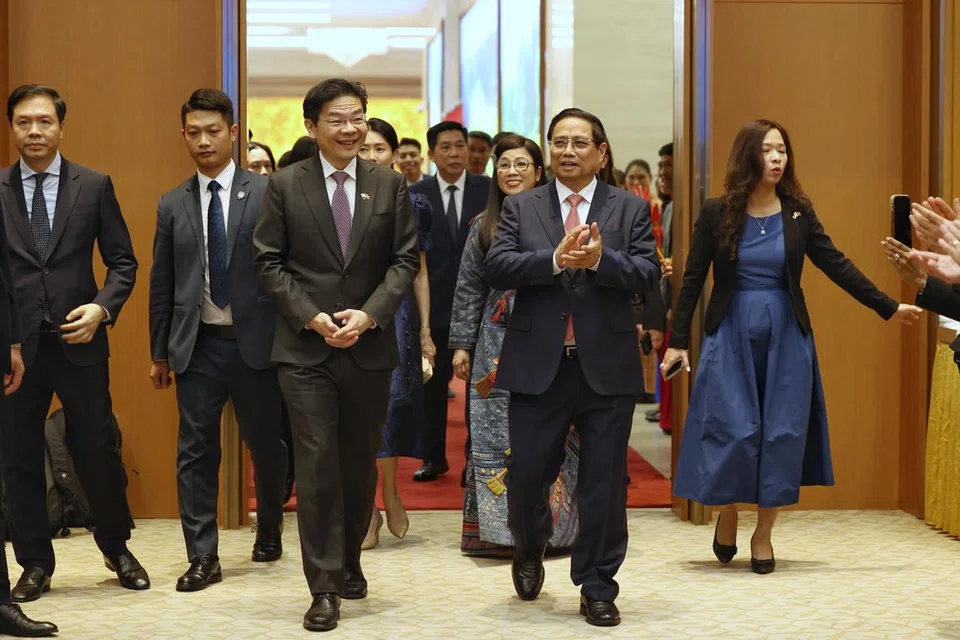Perdana Menteri, Encik Lawrence Wong hadir untuk majlis jamuan makan malam yang dihoskan oleh Perdana Menteri Vietnam, Encik Pham Minh Chinh di Hanoi, Vietnam pada 25 Mac.
