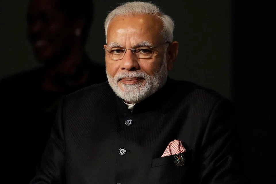 MAHU PULIHKAN HUBUNGAN: Perdana Menteri India, Encik Narendra Modi (gambar atas), menelefon Encik Imran Khan kelmarin untuk mengucapkan tahniah kepada beliau di atas kemenangan partinya dalam pilihan raya umum Pakistan. - Foto AFP