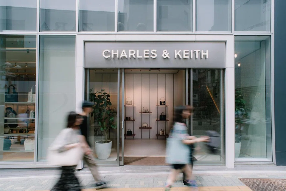 Cawangan Charles & Keith di Shibuya, Jepun.
