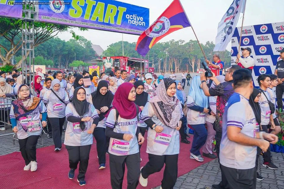 acara larian, bersenam