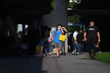 Suhu maksimum harian dijangka sekitar 34-35 darjah Celsius pada kebanyakan hari dalam dua minggu akan datang, kata Khidmat Kaji Cuaca Singapura (MSS) pada 15 Mac.