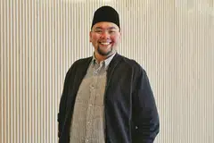 Ustaz Fizar Zainal membincangkan bagaimana kita dapat menangani masalah harian yang dihadapi masyarakat setempat sepanjang Ramadan dalam satu episod NoTapis, podcast Berita Harian.