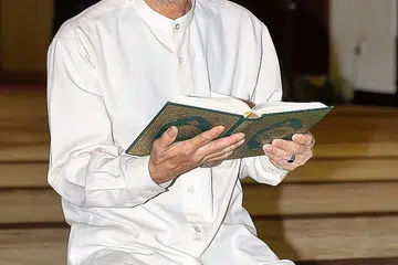 USTAZ JAZAIR JUMAT