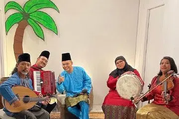 KEKALKAN SENI MUZIK GEMILANG: Episod kedua 'Hilang' pada 8.30 malam ini menyelongkar tentang seni muzik tradisional yang dikhuatiri pupus ditelan zaman. 