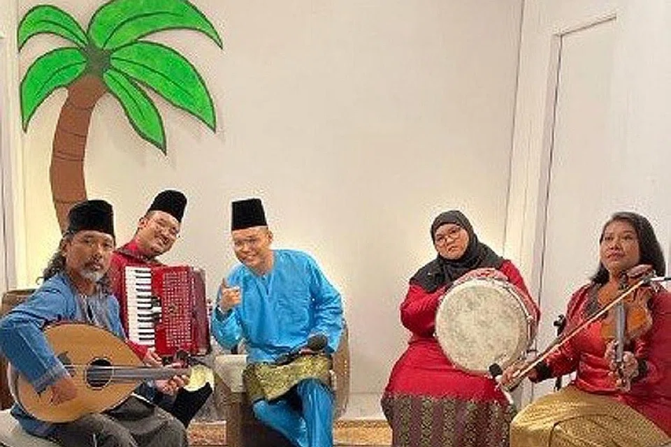 KEKALKAN SENI MUZIK GEMILANG: Episod kedua 'Hilang' pada 8.30 malam ini menyelongkar tentang seni muzik tradisional yang dikhuatiri pupus ditelan zaman. 