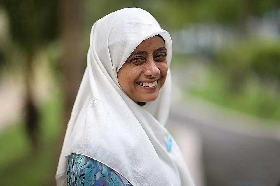 DR RADIAH SALIM: Bincang 'Menjaga Orang: Menjaga Orang Kesayangan Yang Mempunyai Demensia'. 