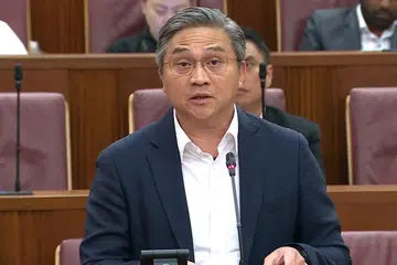 Kecerdasan Buatan, mobiliti sosial, pekerja Singapura