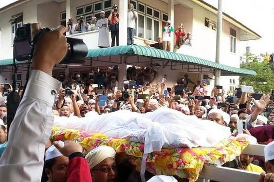 12c804bd-93c0-4512-ac45-c34b5c825862