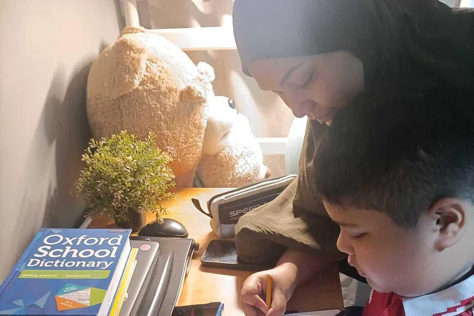 Mendaki, robotik, anak istimewa