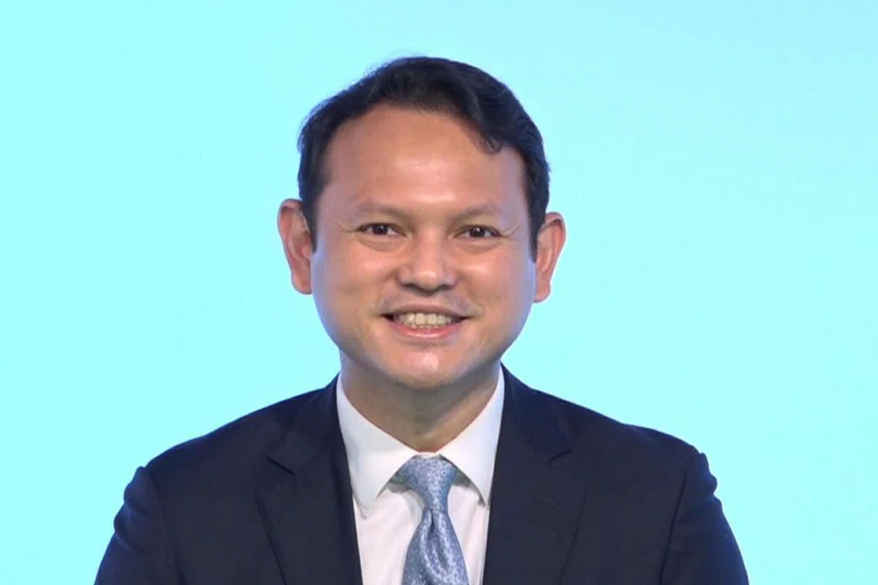 Encik Zaqy Mohamad, Menteri Negara Kanan Tenaga Manusia.