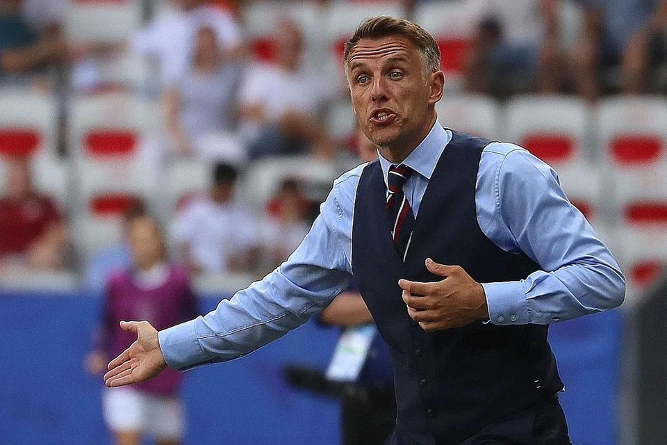 CABARAN BARU: Selepas meninggalkan jawatannya sebagai jurulatih pasukan bola sepak wanita England, Phil Neville kini mengambil cabaran baru mengendalikan pasukan MLS, Inter Miami. - Foto AFP