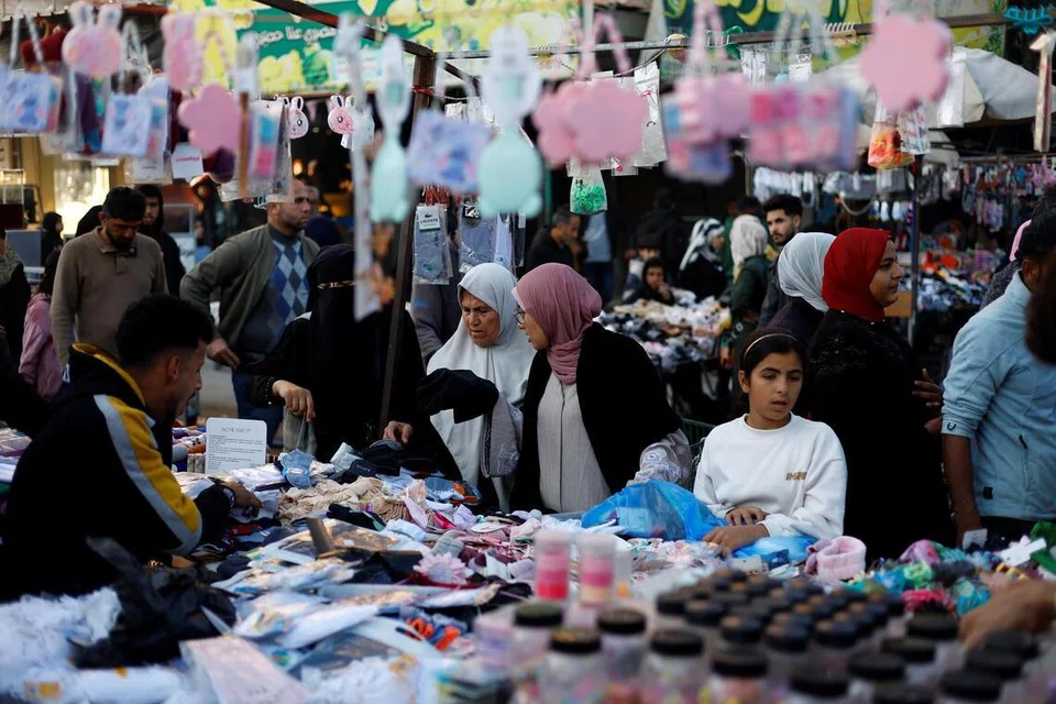 Aidilfitri 2026, Keselamatan Asia Barat, Solat Raya Teluk, Konflik Iran Israel 2026, Masjid Al-Aqsa, UAE Qatar Saudi Aidilfitri, Berita Timur Tengah.