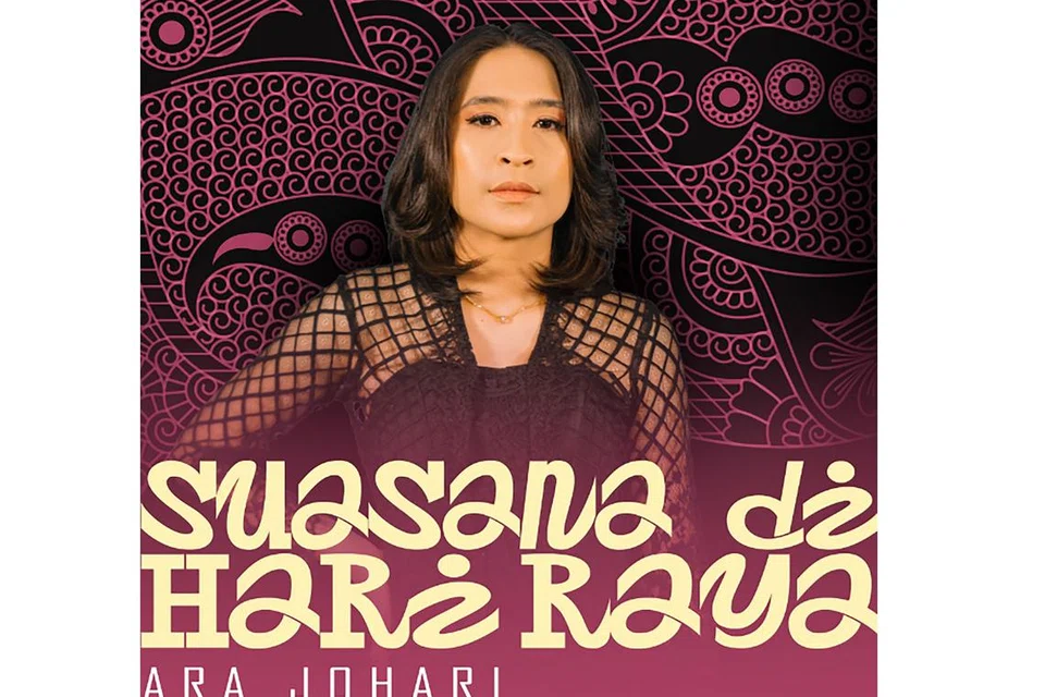ARA JOHARI: Bikin cover lagu Anuar Zain dan Elina, 'Suasana Di Hari Raya' dan turut bergandingan dengan Idris Brown dan Bunga untuk lagu tentang kemaafan, 'Bukalah Hati'.